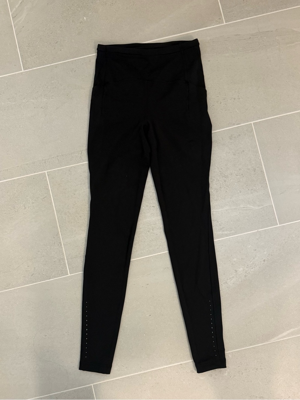 Lululemon Swift Speed High-Rise Tight 28” Luxtreme